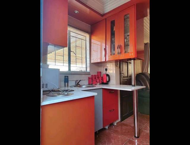 2 BEDROOM HOUSE FOR SALE IN SOSHANGUVE VV